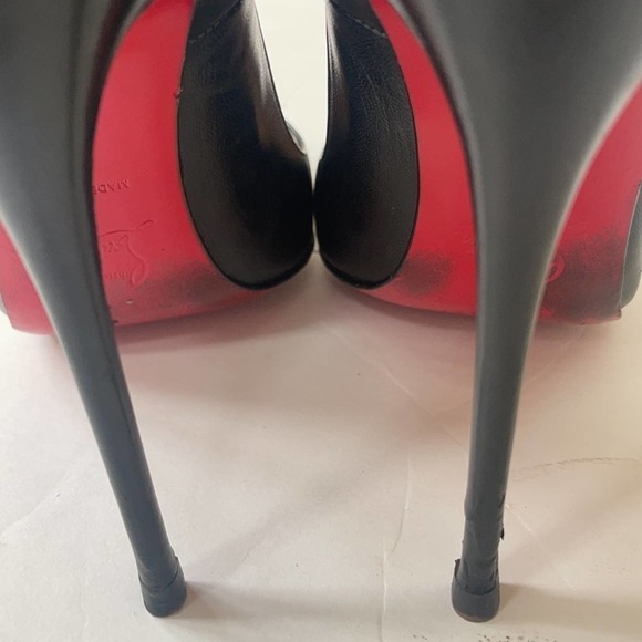 Christian Louboutin Black leather Cabo pumps 120mm with multicolor jewels 38 - Picture 9 of 12